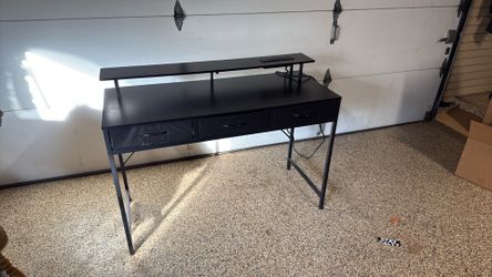 Black 3 Drawer Computer Desk