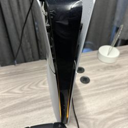 PS5 Slim Digital W/Black Controller