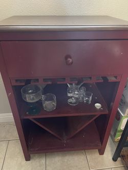 Wine cabinet