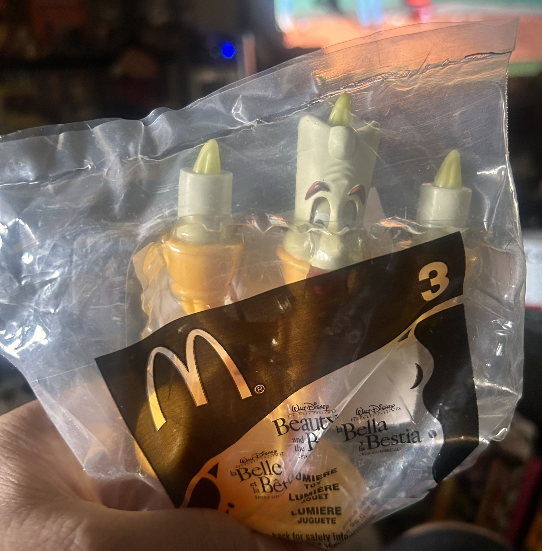 MCDONALD’S LUMIÈRE HAPPY MEAL TOY