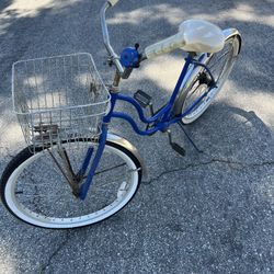 26” Girls Schwinn Beach Cruiser Bike