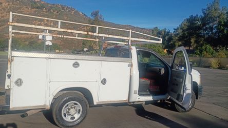 08 Chevy 2500