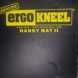 Erco Kneel Handy Matt Foam