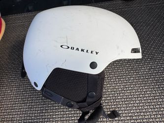 Oakley MOD1 Pro MIPS Helmet - small