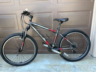 Trek 820 Mountain Bike 16 Inch (41cm)