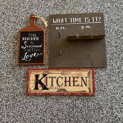 kitchen ornaments