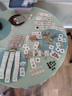 400+ coins Large coin collection including Roman coins