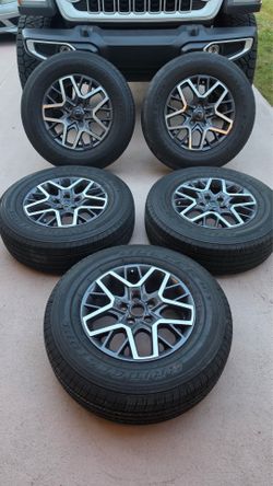 Jeep sahara tires