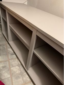 Tv stand/ Bookshelf