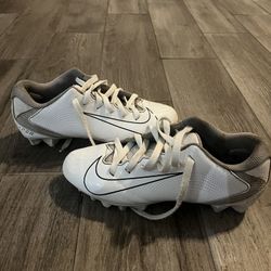 Nike Vapor Shoes 7.5