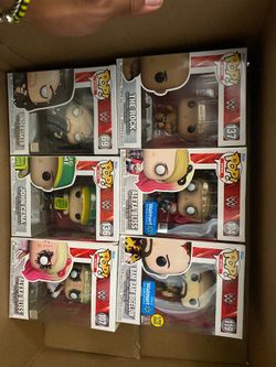 Random WWE funko pops