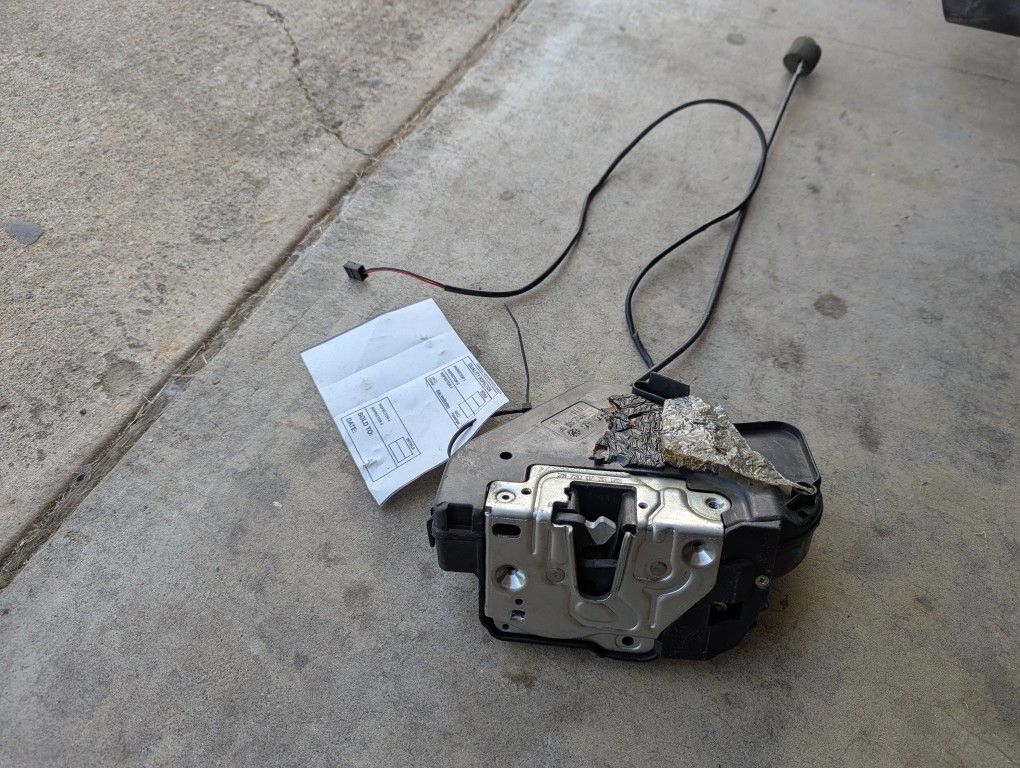 Merc E350 Lock Actuator