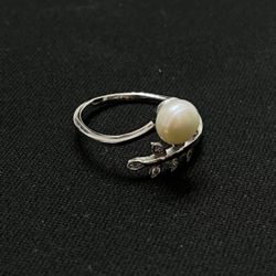 925 Sterling Silver Pearl Ring Size 7