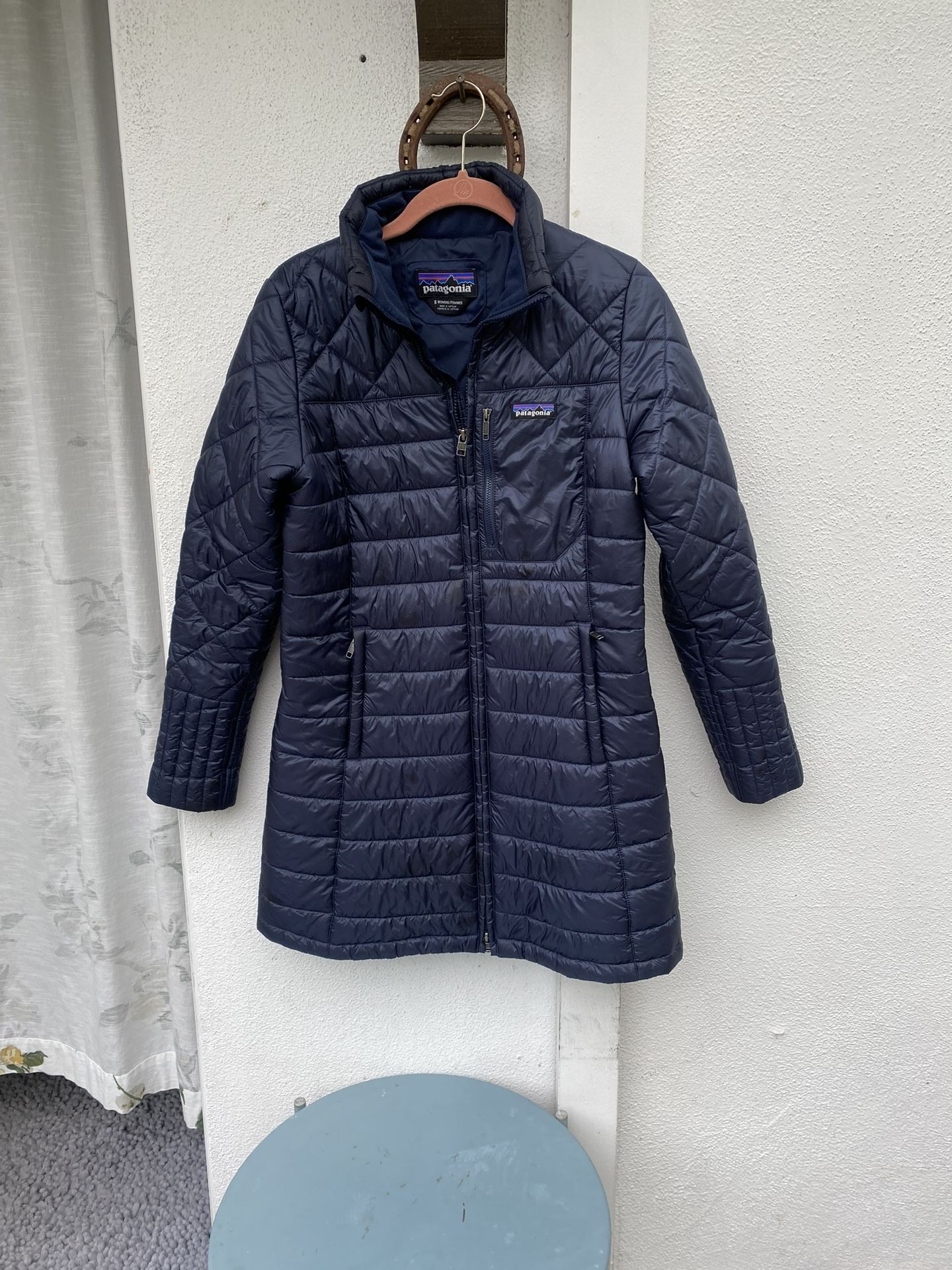 Women's Navy Blue Patagonia Radalie Puffer Parka Jacket (Small)