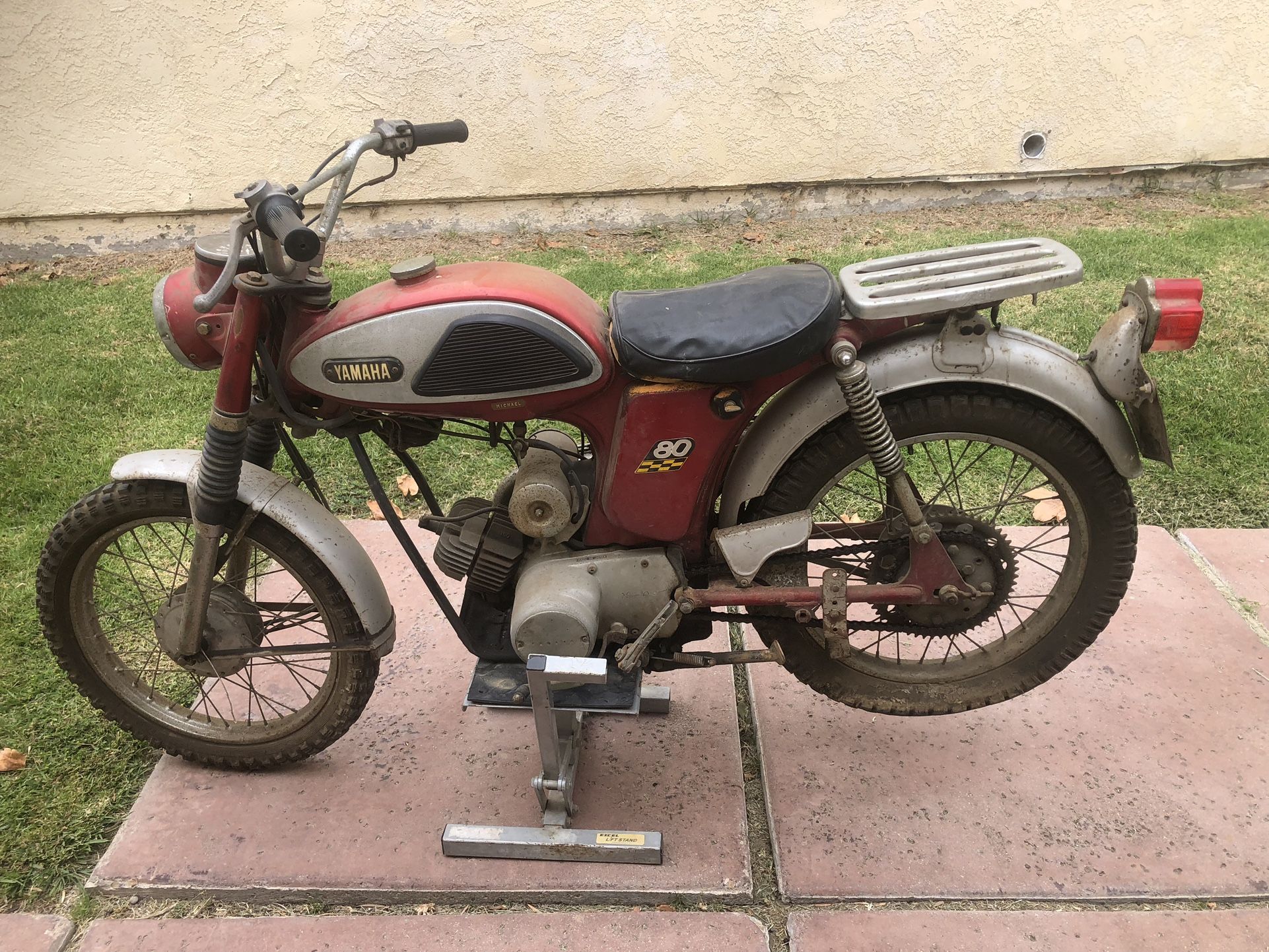 1968 Yamaha YG5T