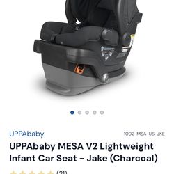 Uppa Baby Mesa Car seat with Base