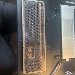 Azio Retro Classic Keyboard