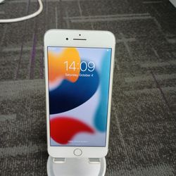 iPhone 7 Plus 32GB Unlocked 