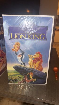 VHS Disney blanket
