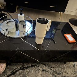 Cute Black Faux Marble Coffee Table 