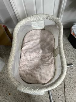 Bassinet - free