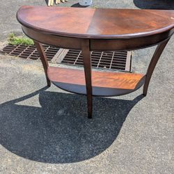 Accent Table / Entry Table