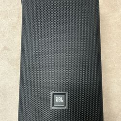 JBL EON710 Powered Speaker