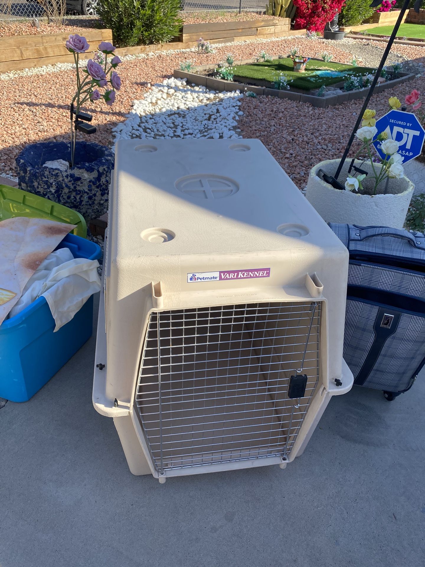 Xtra Large Dog Kennel