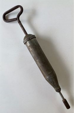 Vintage Alemite Hydraulic Grease Gun Stewart Warner Model 6556 Tool Chicago 18"