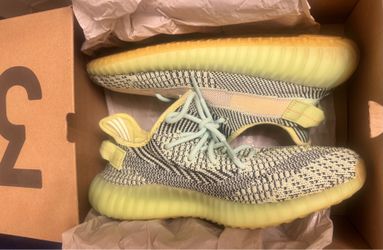 Adidas Yeezy boost 350 V2(Yeezreel non reflective) PRICE IS FIRM