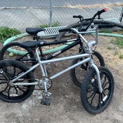 2 Bikes 