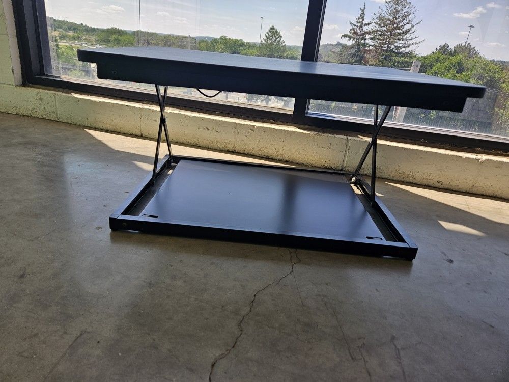 Portable Folding Sit Stand Desk 