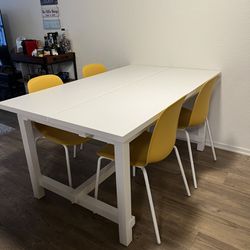 Extendable dining Table White