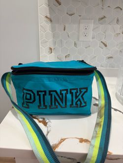 PINK Victoria’s Secret lunch box