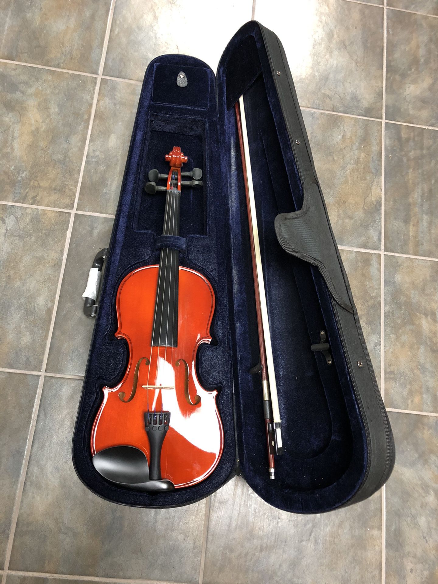 Violin. Brand new.