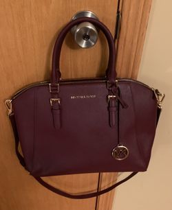 MICHEAL KORS PURSE