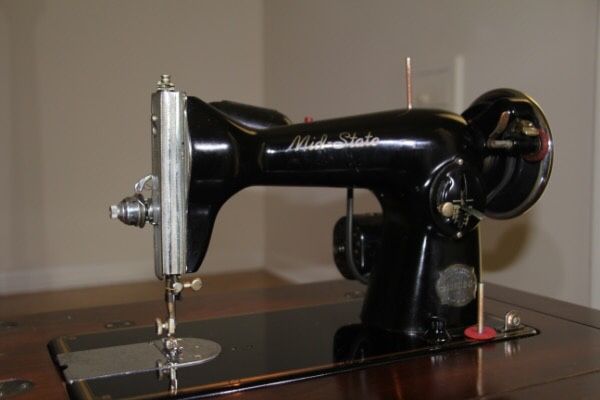 Vintage 1950's era Mid-State Electric Sewing Machine