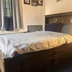 Raymore And Flanagan Bedroom Set