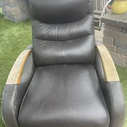 Reclining Chairs
