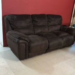 Sofá Couch Raymour flanignaor 