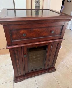 Twin Star Tresanti Refrigerated Wine Bar Cabinet – Built-In Wine Cooler