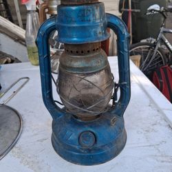 Dietz Little Wizard Lantern