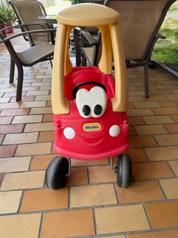 Little Tikes Cozy Coupe Ride-On Toy Car