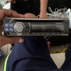 Alpine Car Radio