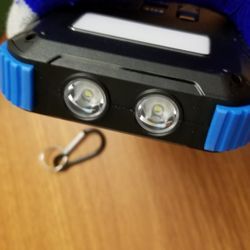 Power-Bank-Solar-Charger 45800mAh Fast Charging with 3 Built-in Cables LED 

