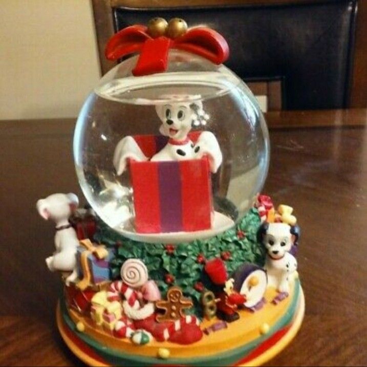 Disney 101 Dalmation We Wish You A Merry Christmas 