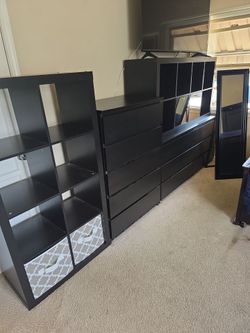 5 Piece Bedroom Set with mirror(TV not included)
