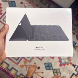 Brand New Sealed, Ipad Pro, Smart Keyboard