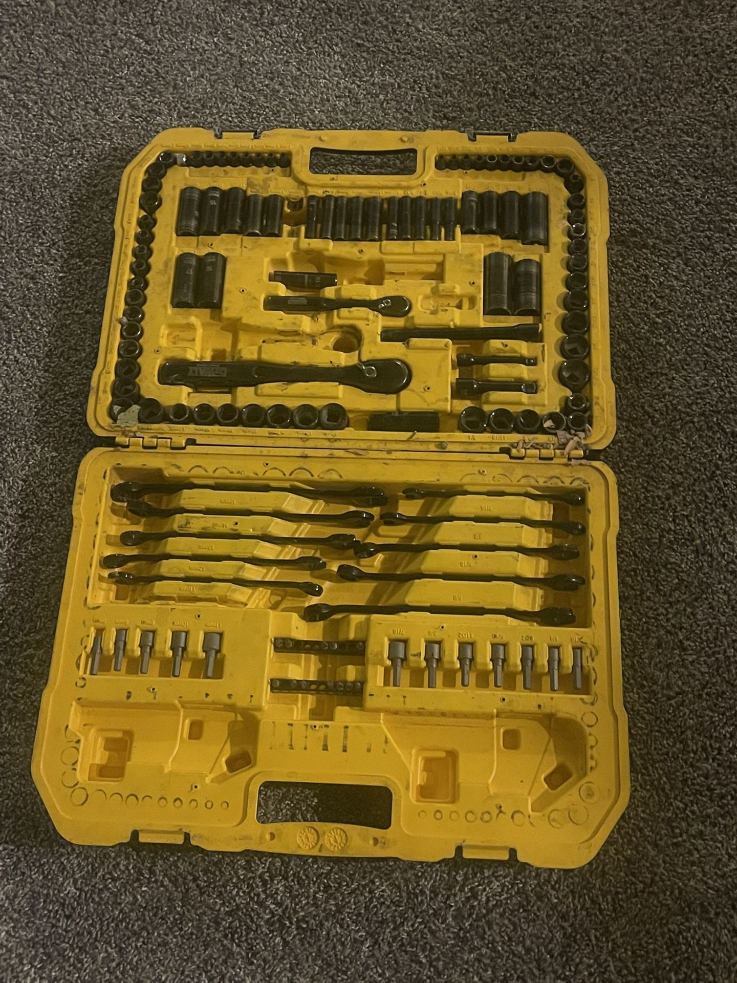 Dewalt Ratchet Set