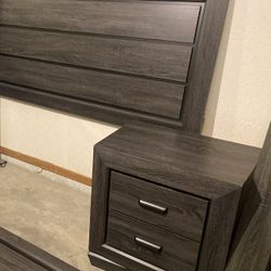 Queen Size Complete Bed and Nightstand 